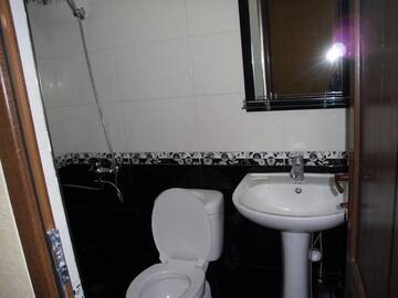 Фото номера Двухместный номер Делюкс с 1 кроватью Гостевой дом Suliko Guest House г. Махинджаури 18