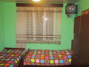 Фото номера Трехместный номер «Комфорт» Гостевой дом Suliko Guest House г. Махинджаури 8